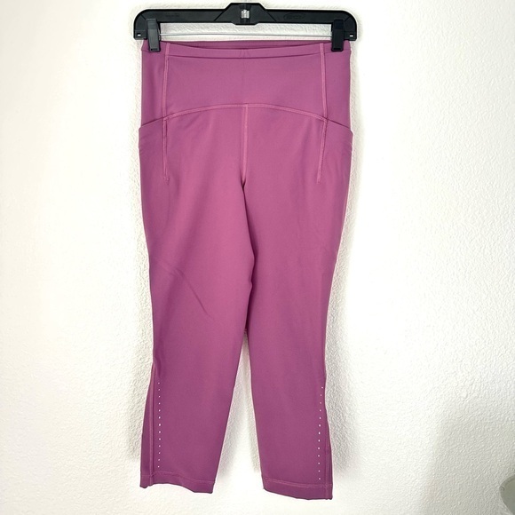 lululemon athletica Pants - Lululemon Cropped Leggings Women’s 6 Pink Activewear High Rise Workout Pant